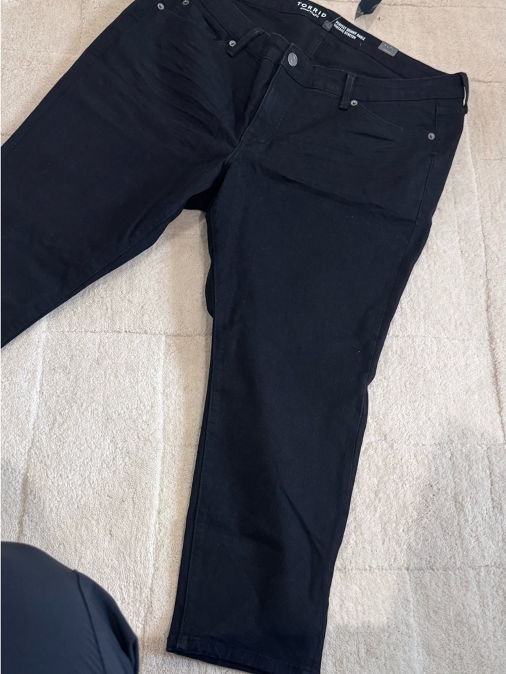 torrid Black Mid-Rise Skinny Jeans